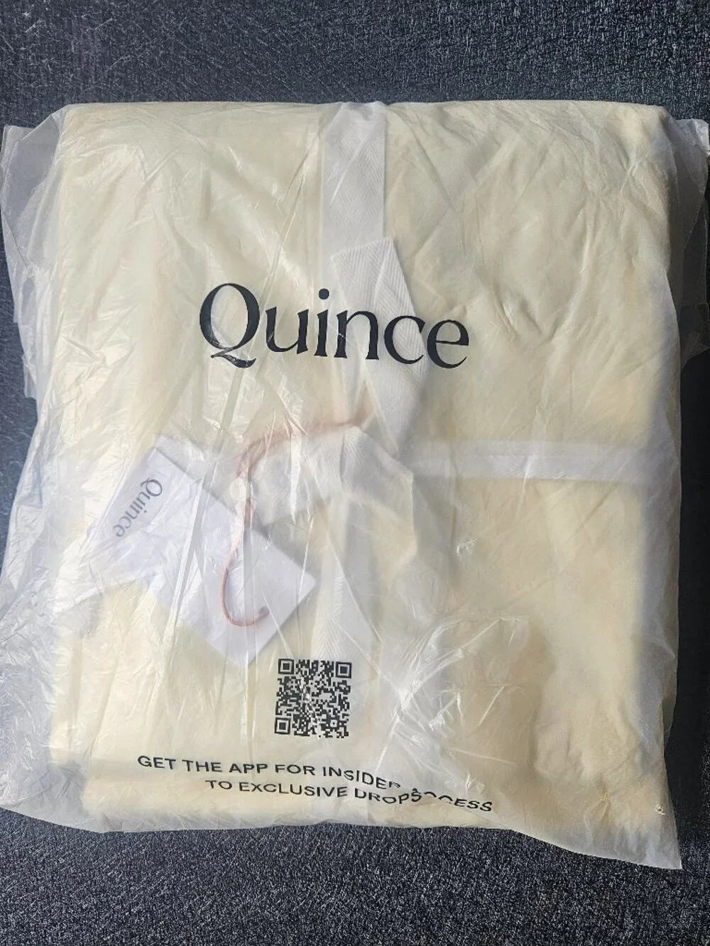 Quince Bamboo Duvet Cover in Butter Yellow